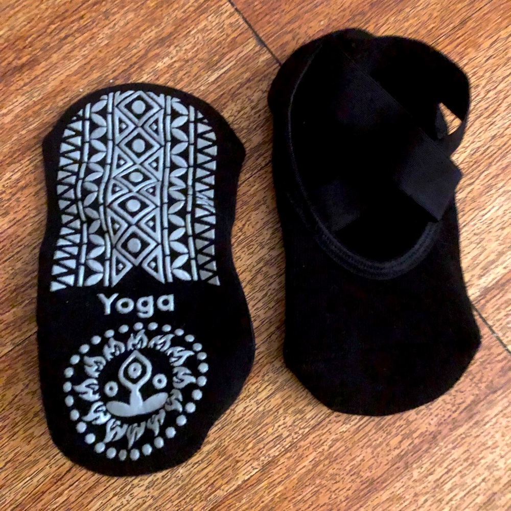 YOGA active footwear